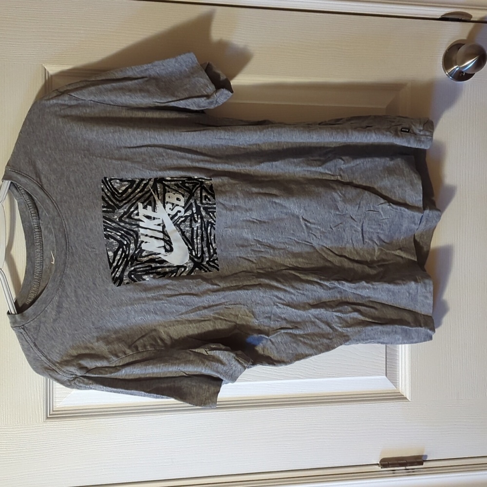 Nike SB Tee